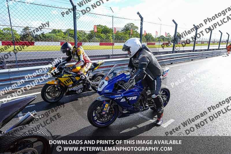 donington no limits trackday;donington park photographs;donington trackday photographs;no limits trackdays;peter wileman photography;trackday digital images;trackday photos